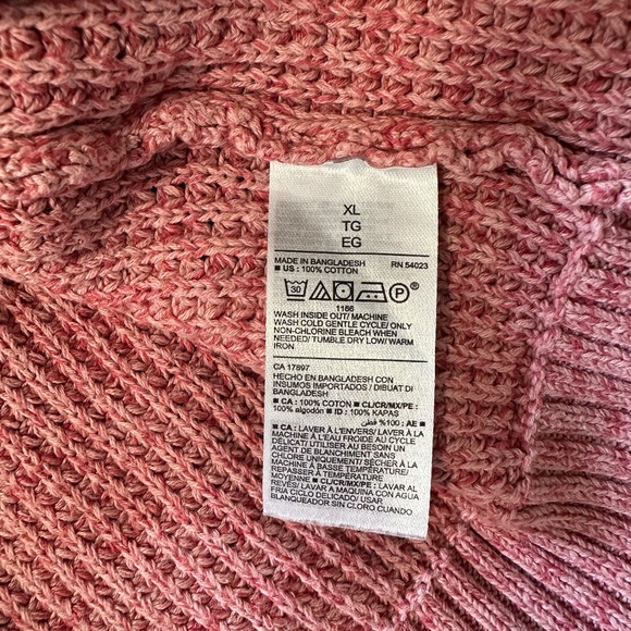 Old Navy |  Women’s Size XL  Pink 100% Cotton Crew Sweater  Long Sleeve - Picture 4 of 4